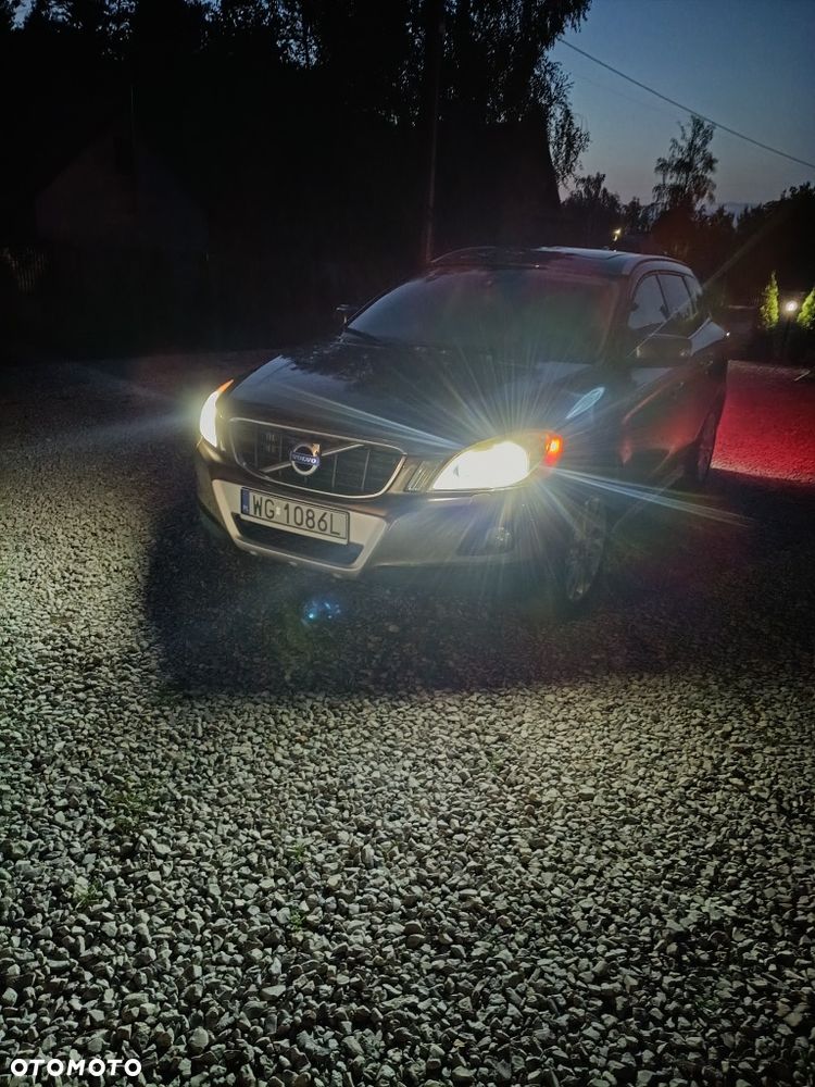 Volvo XC 60 - 8