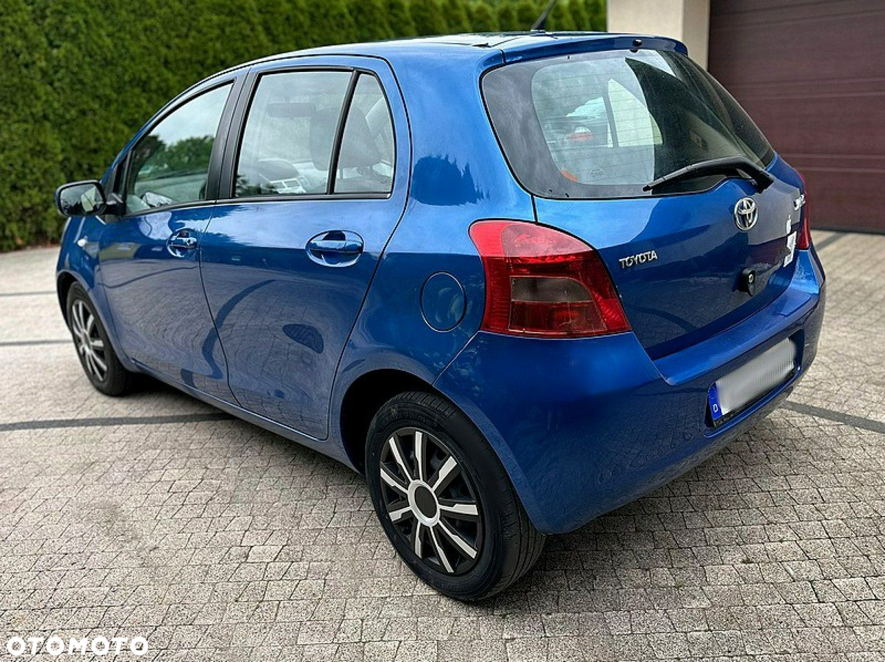 Toyota Yaris - 4
