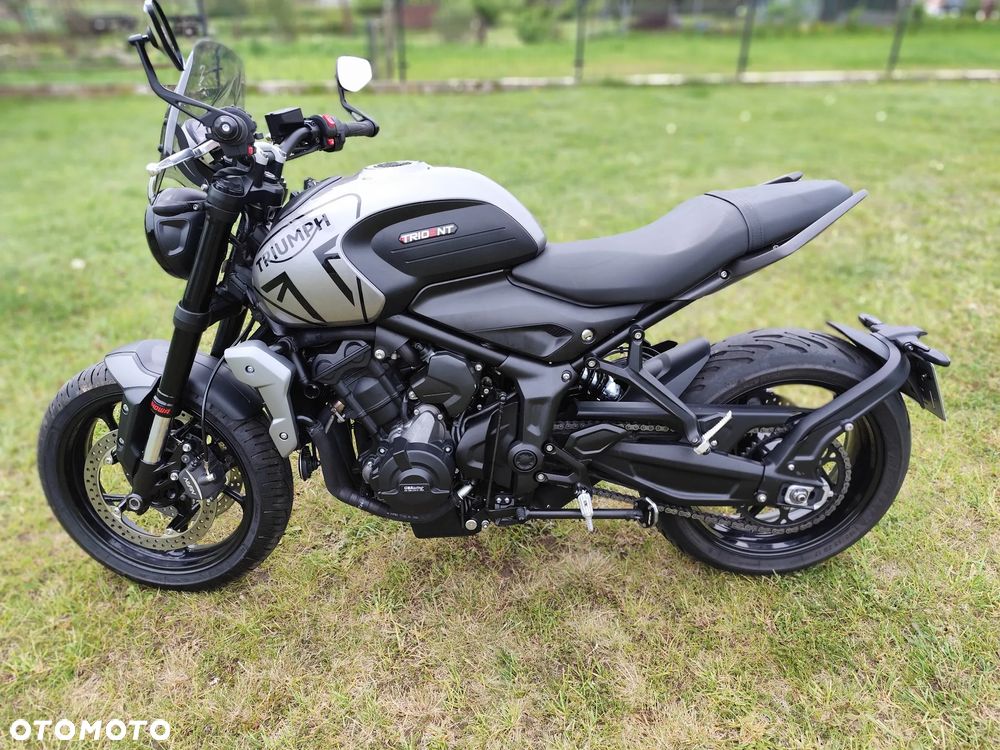 Triumph Trident - 7