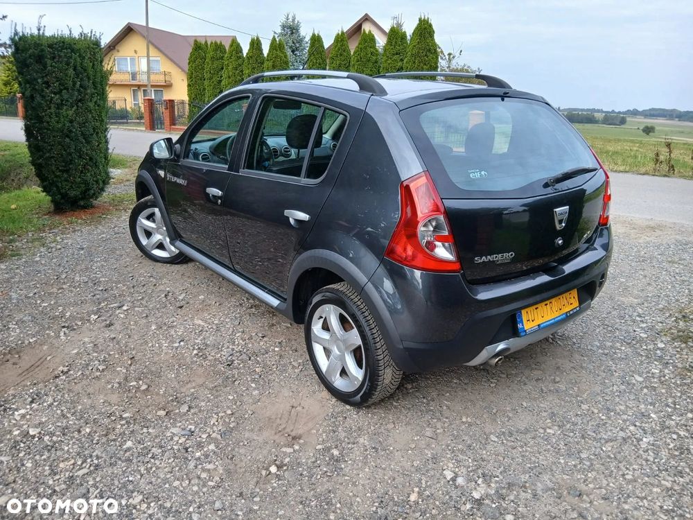 Dacia Sandero 1.6 MPI Stepway - 4