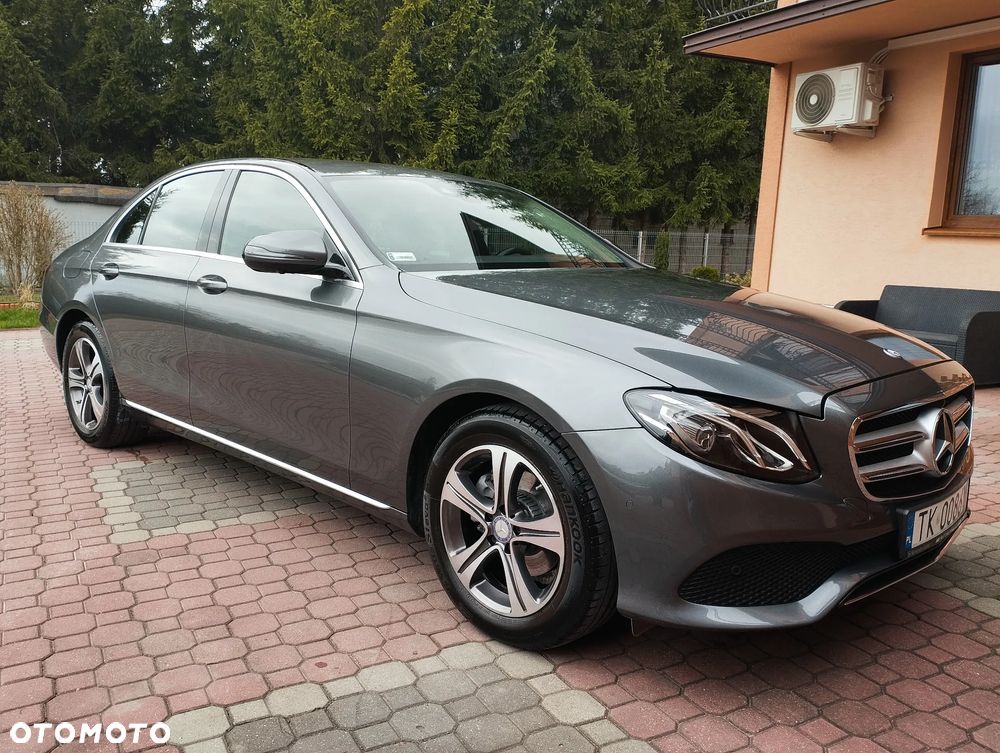 Mercedes-Benz Klasa E 200 9G-TRONIC - 17