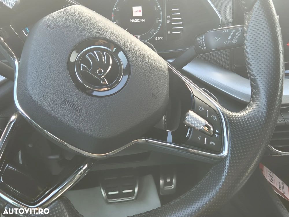 Skoda Octavia 1.4 TSI iV DSG Sportline - 17