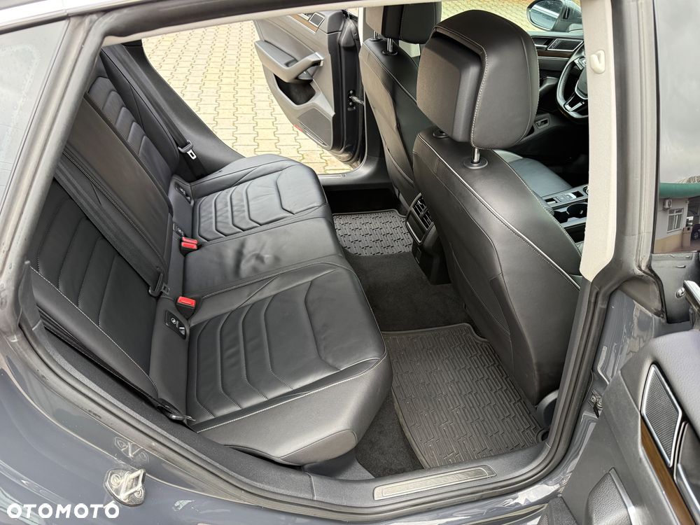 Volkswagen Arteon 2.0 TSI OPF 4Motion DSG R-Line - 26