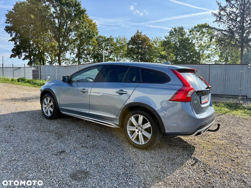 Volvo V60 Cross Country D3 Geartronic Momentum - 5
