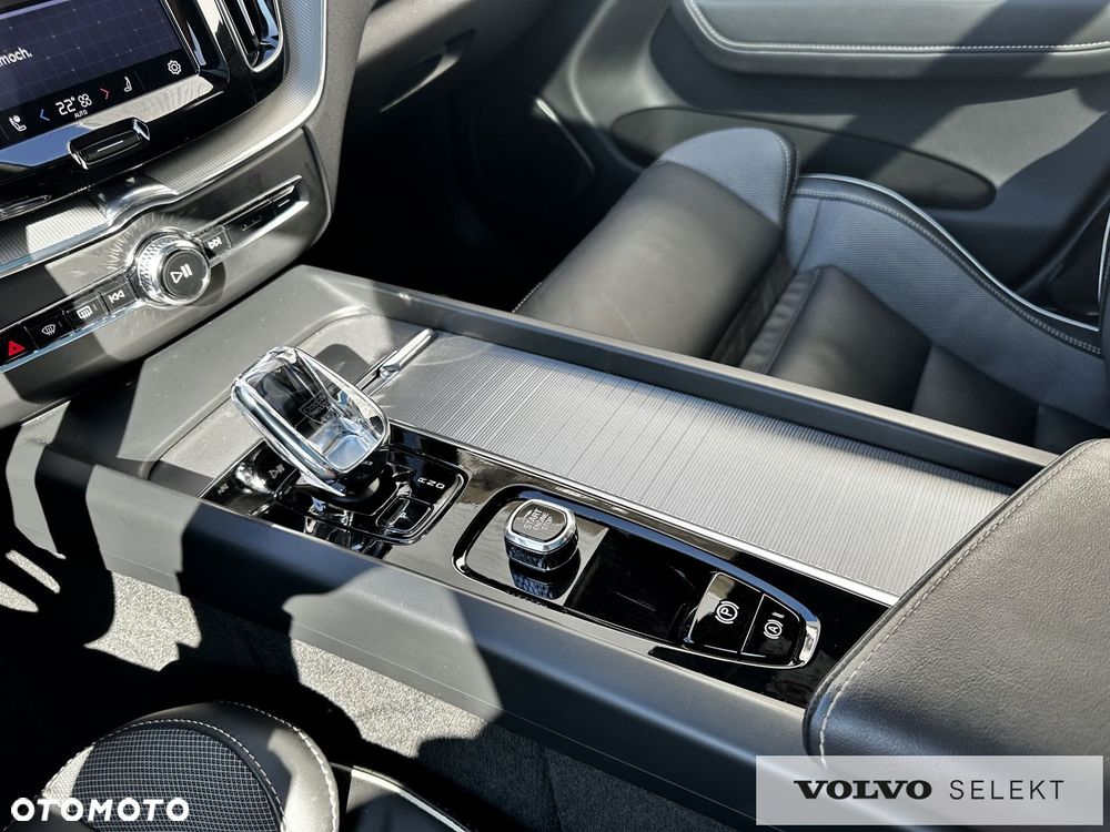 Volvo XC 60 - 28