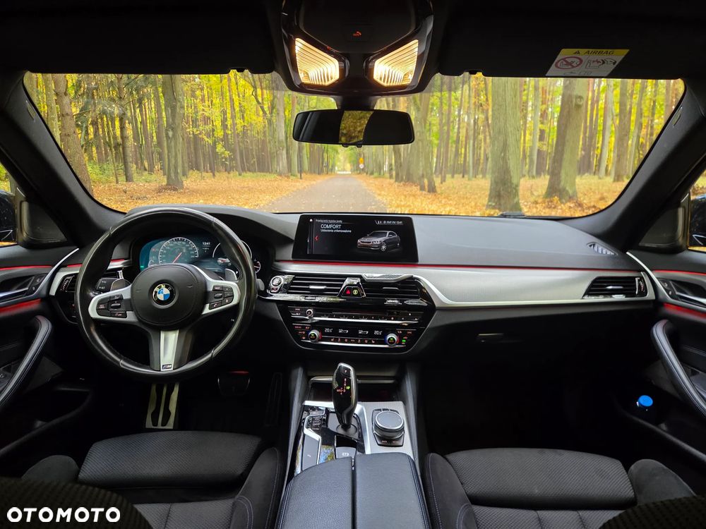 BMW Seria 5 520d M Sport sport - 22