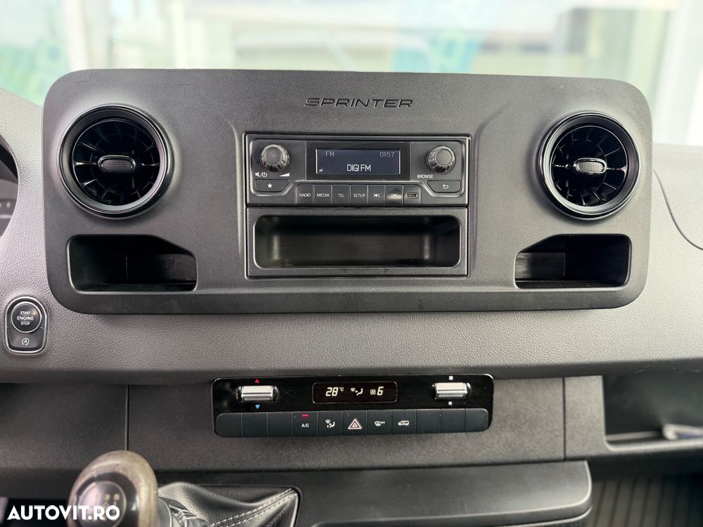 Mercedes-Benz Sprinter 906.235 Sasiu cabina dubla - 15