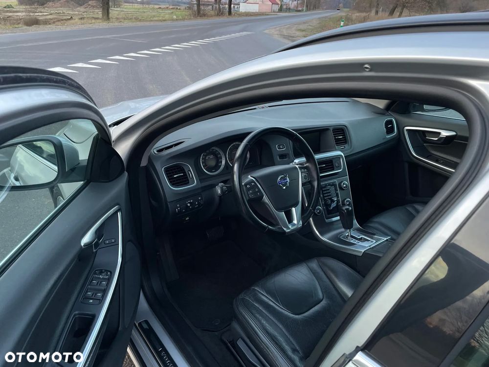 Volvo V60 - 8
