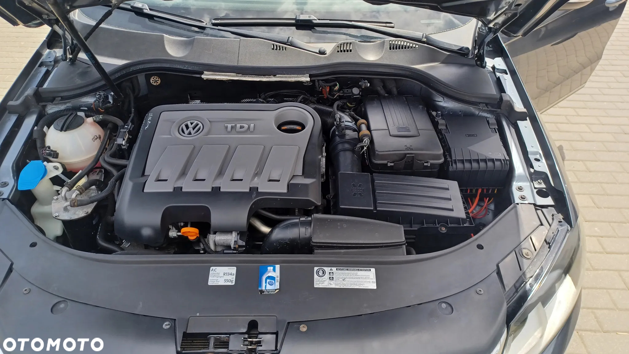 Volkswagen Passat 2.0 TDI DPF Comfortline - 9