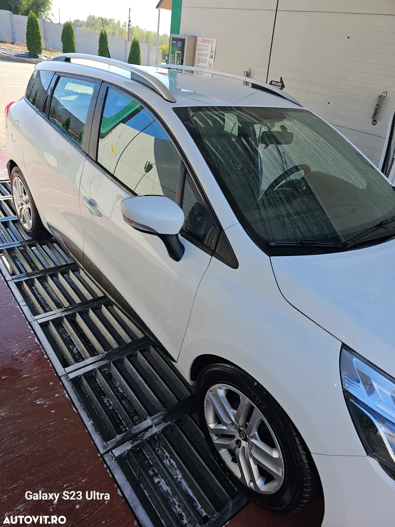 Renault Clio (Energy) dCi 90 Start & Stop INTENS - 4
