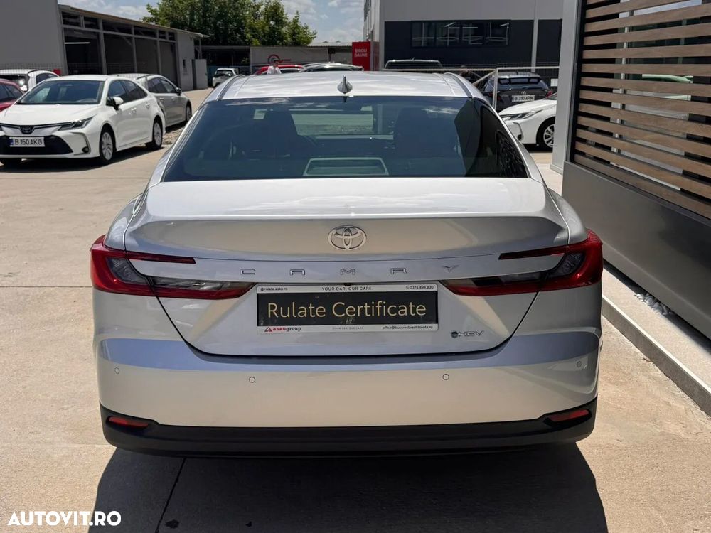 TOYOTA Camry 2024 — imagine 7
