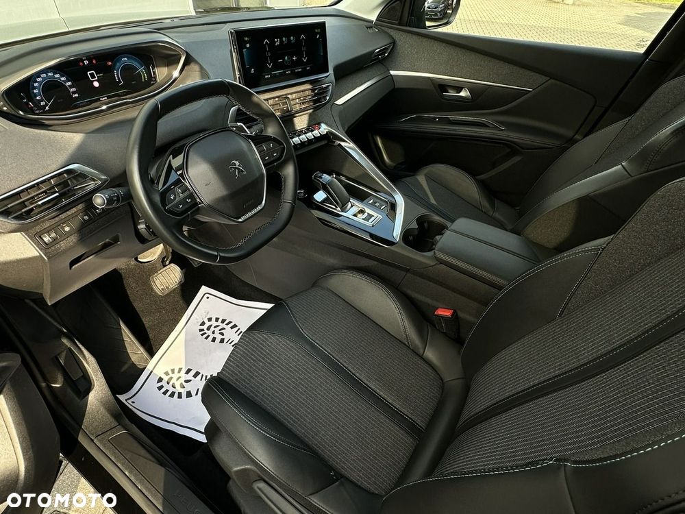 Peugeot 3008 - 16