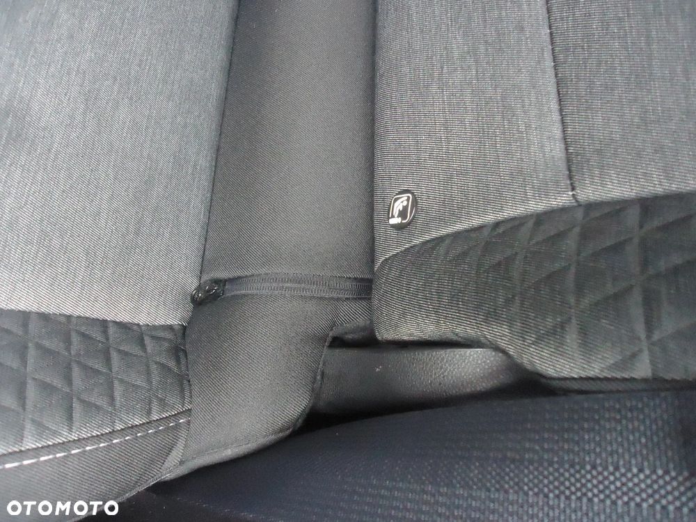 Renault Captur 1.0 TCe Equilibre - 18