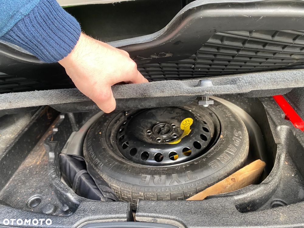 Volvo V50 - 16