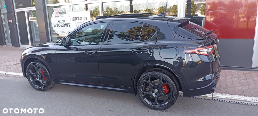 Alfa Romeo Stelvio 2.0 Turbo 16V AT8-Q4 Veloce - 12