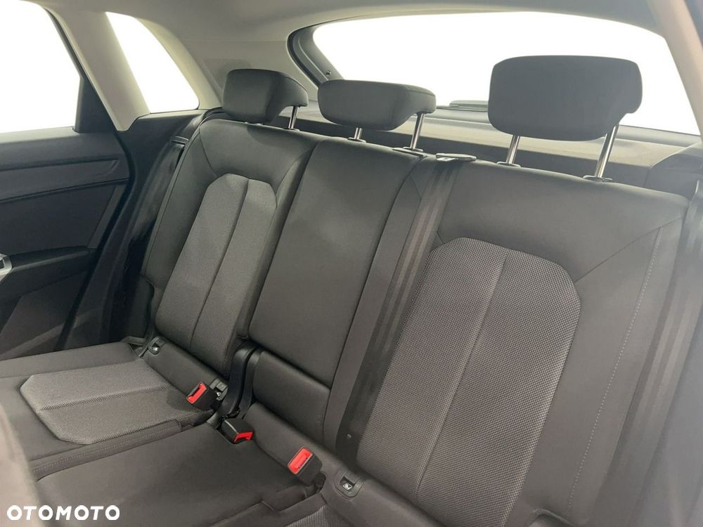 Audi Q3 35 TFSI mHEV S tronic - 12