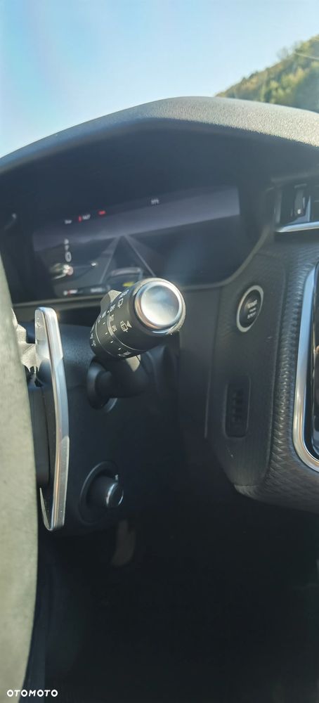 Land Rover Range Rover Velar P250 R-Dynamic S - 40
