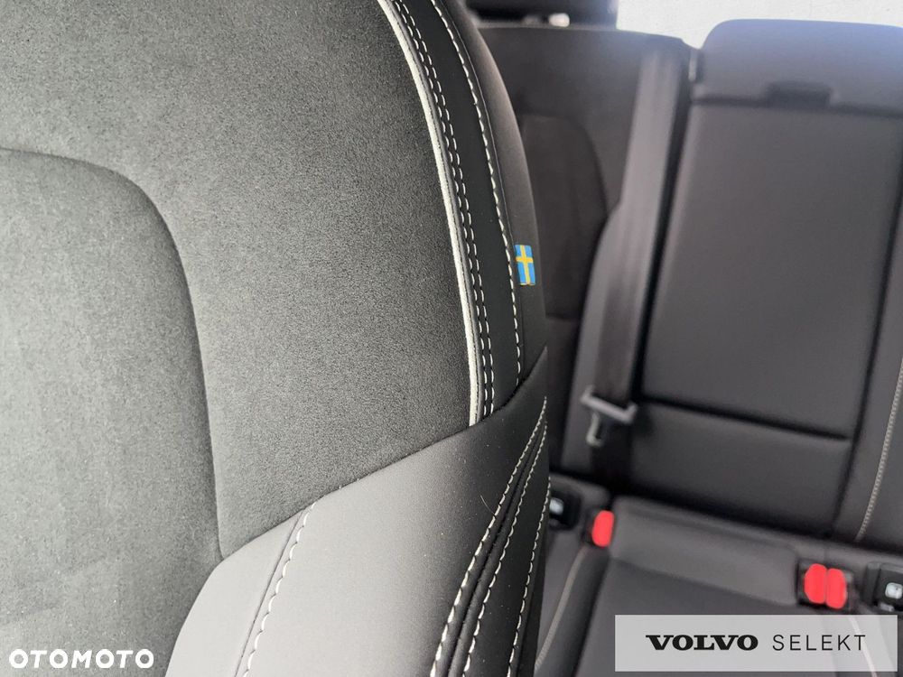 Volvo XC 40 - 26
