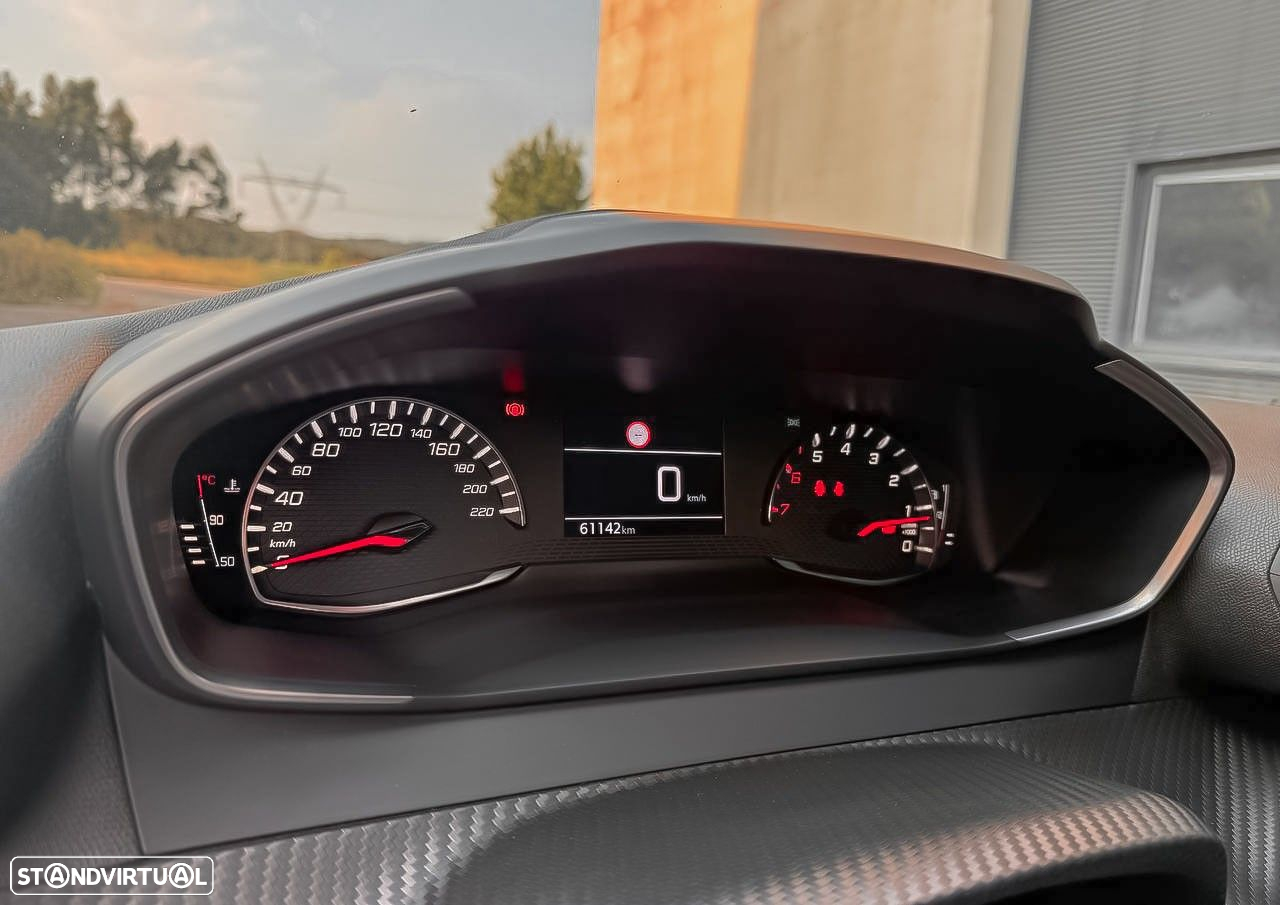 Peugeot 208 PureTech 100 Style - 15