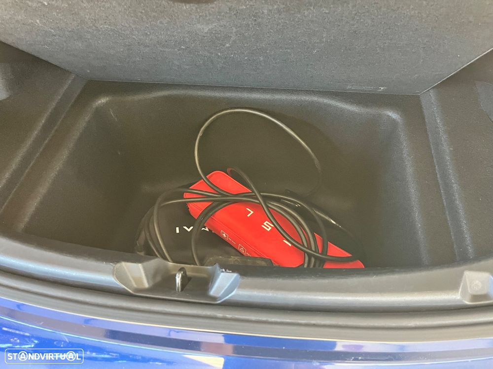 Tesla Model 3 - 11