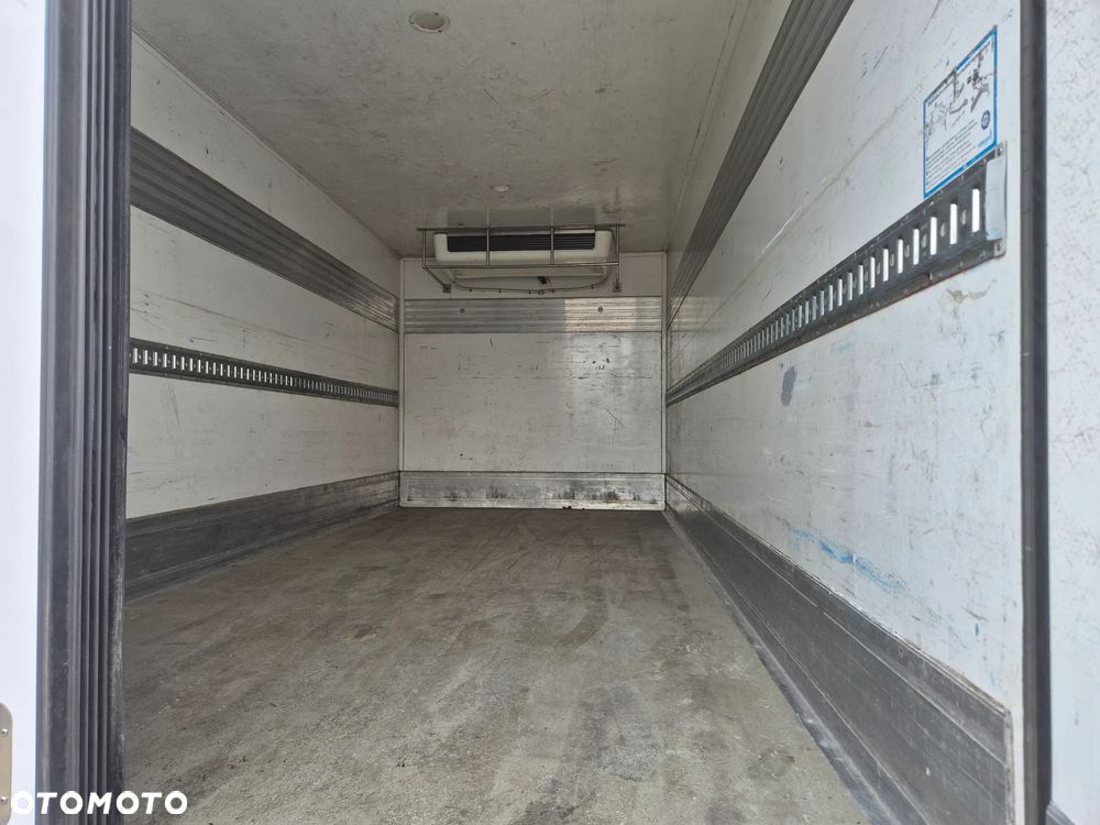 Mitsubishi CANTER 7C15 DMC 7499KG KONTENER CHŁODNIA 5.20 DŁ 177.000KM SPROWADZONY - 13