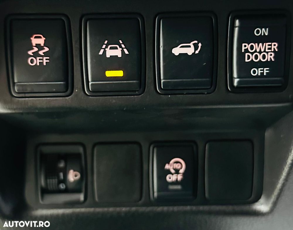 Nissan X-Trail 1.6 dCi N-Connecta - 13