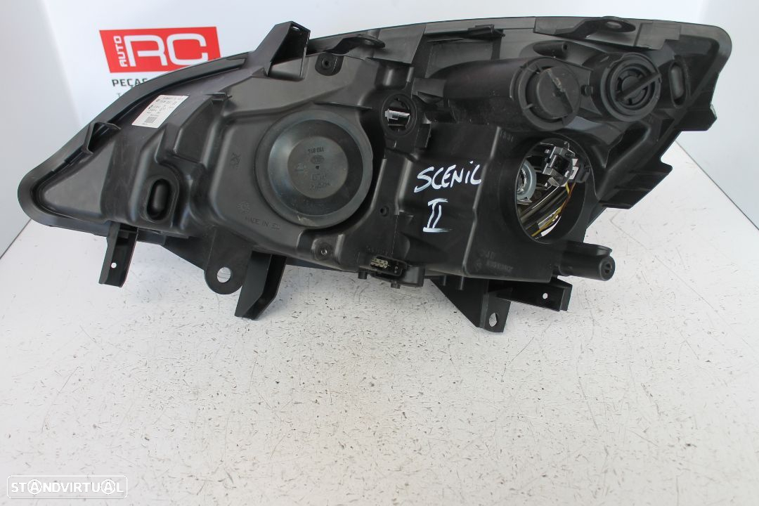 Farol Renault Scenic II - 2