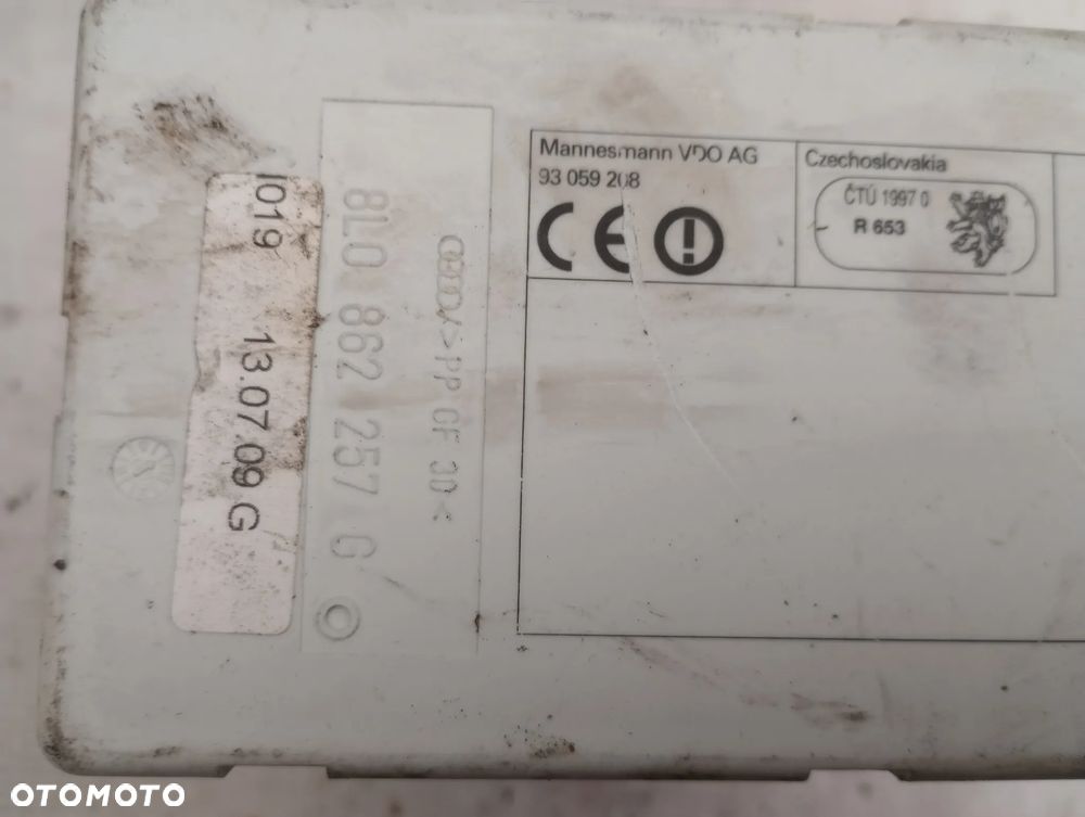 Audi A3 8L Pompka Zamka Centralnego 8L0862257G - 3