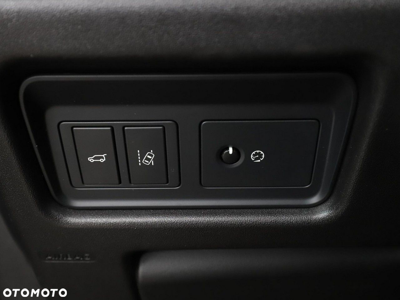 Land Rover Discovery Sport - 31