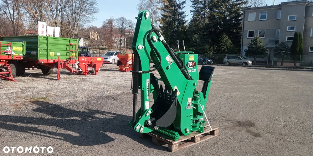 Inny Koparka zawieszana do ciągnika z własną pompą hydrauliczną BHM175 BHM225 oraz wersje z przesuwem hydraulicznym BHMS175 BHMS225 Mikrus Troll GEOGRASS Raty Transport ramie kopiące ciągnikowe WOM URSUS ZETOR MF - 5