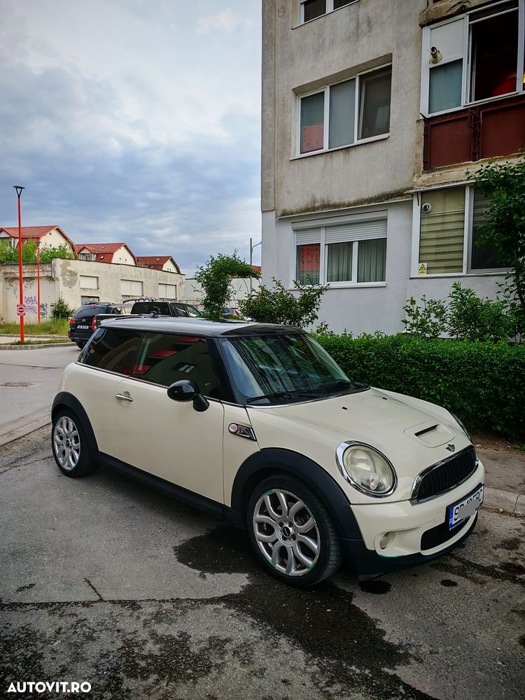 Mini Cooper S - 1