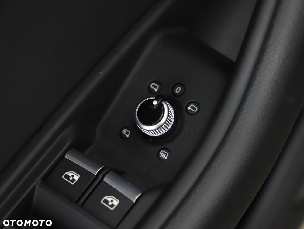 Audi A4 Avant 40 TDI mHEV S tronic - 25
