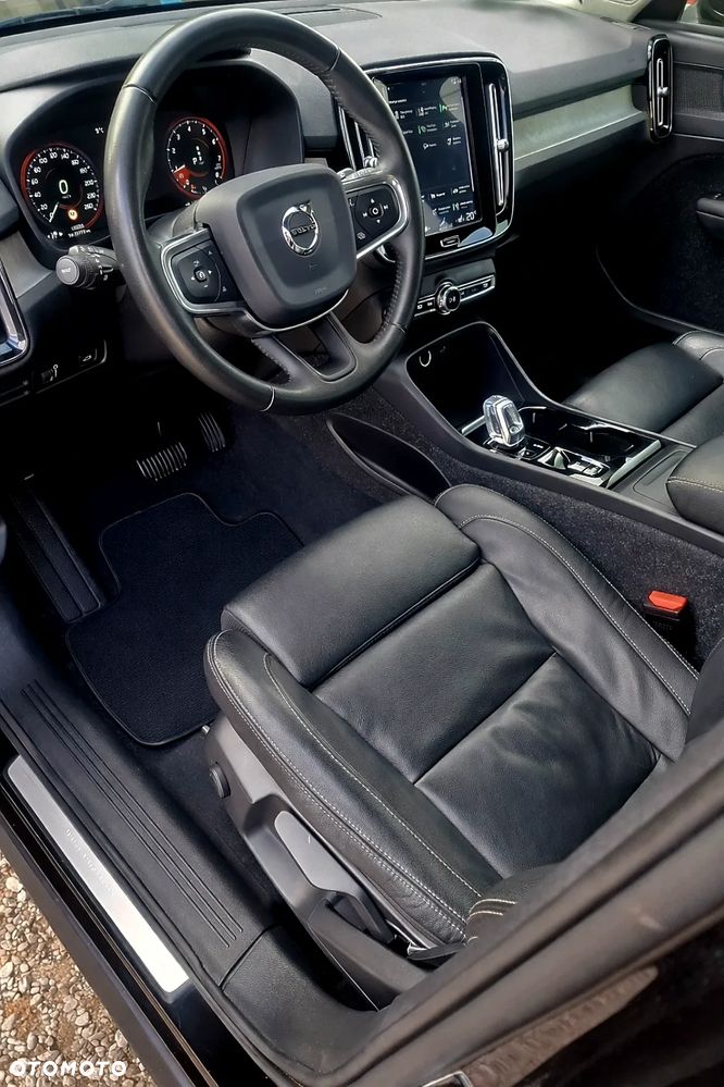 Volvo XC 40 T3 Geartronic Inscription - 17