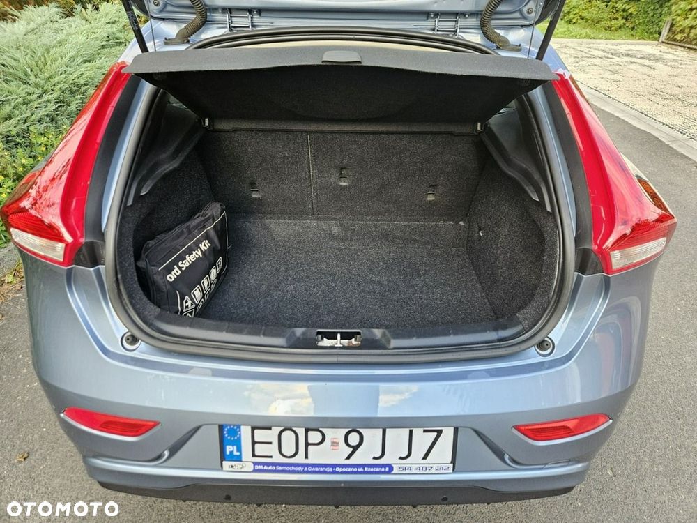 Volvo V40 T2 Inscription - 27