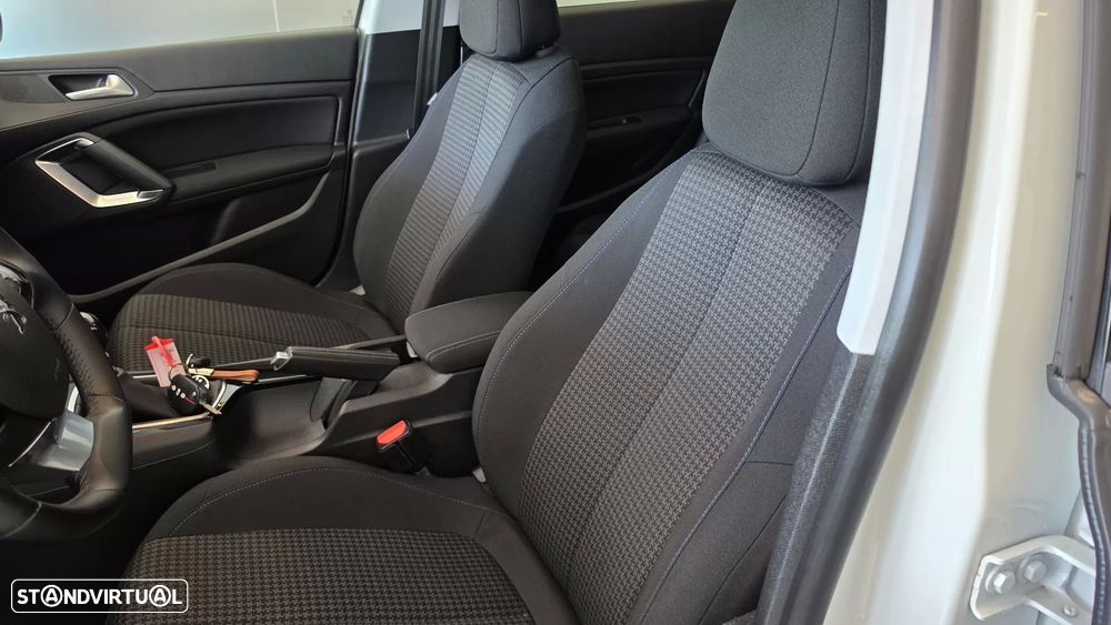 Peugeot 308 1.5 BlueHDi Style - 37