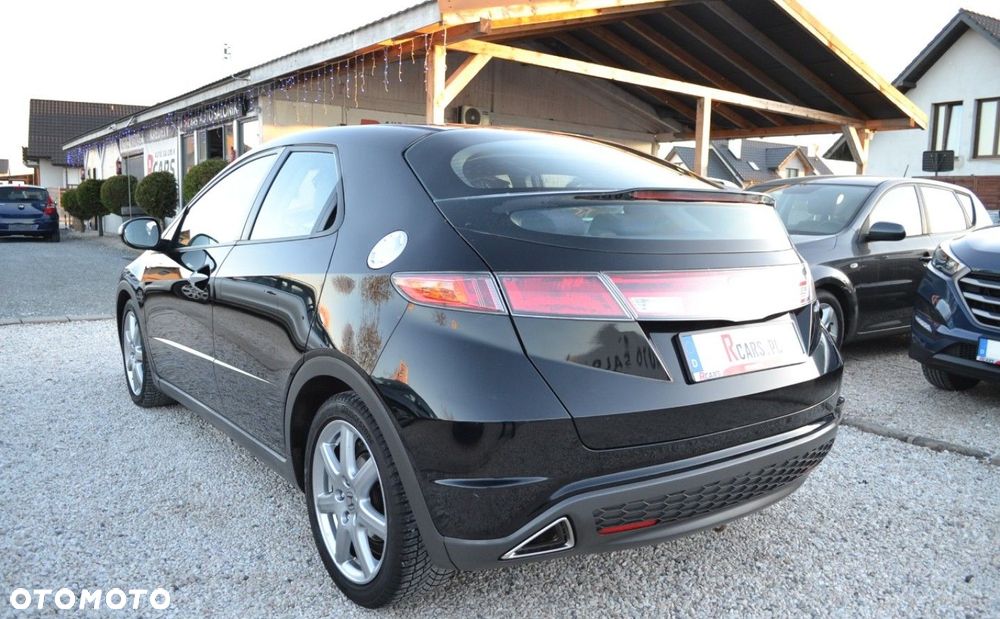 Honda Civic 1.8i-VTEC Sport - 3