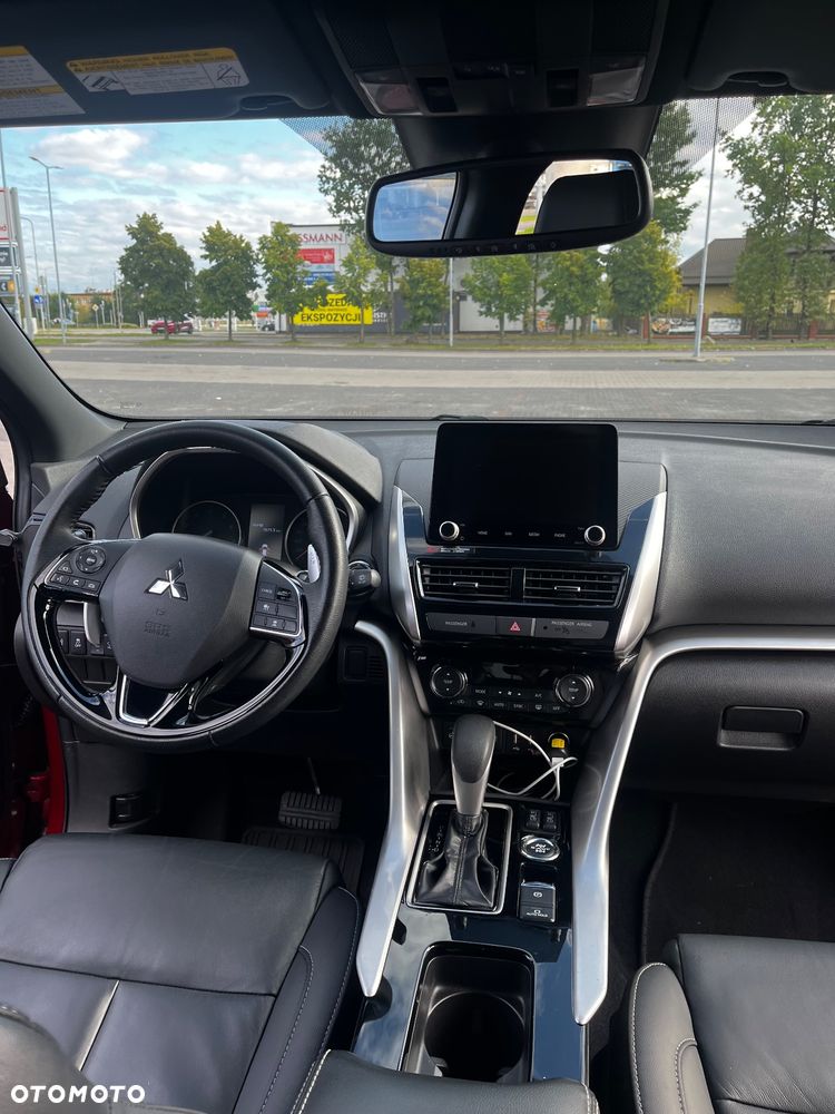 Mitsubishi Eclipse Cross - 9