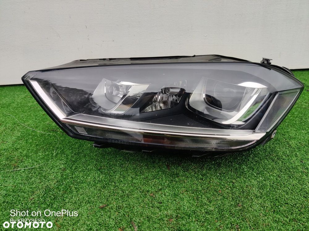 VW GOLF SPORTSVAN LAMPA LEWA XENON - 1