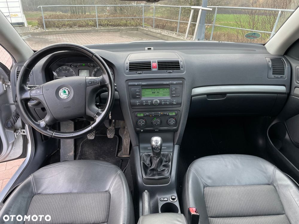 Skoda Octavia 2.0 TDI DPF Team Edition - 14