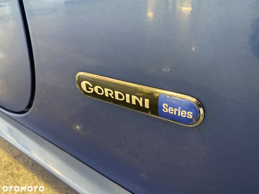 Renault Twingo 1.6 16V RS - 8