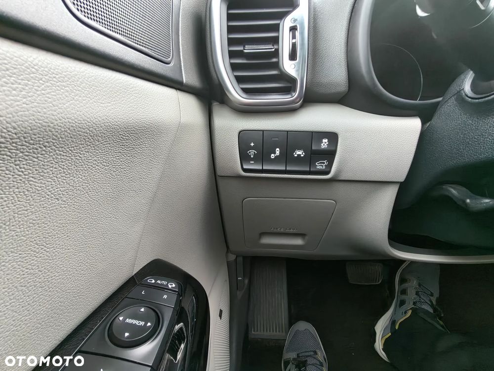Kia Sportage 2.0 CRDI XL 4WD - 16