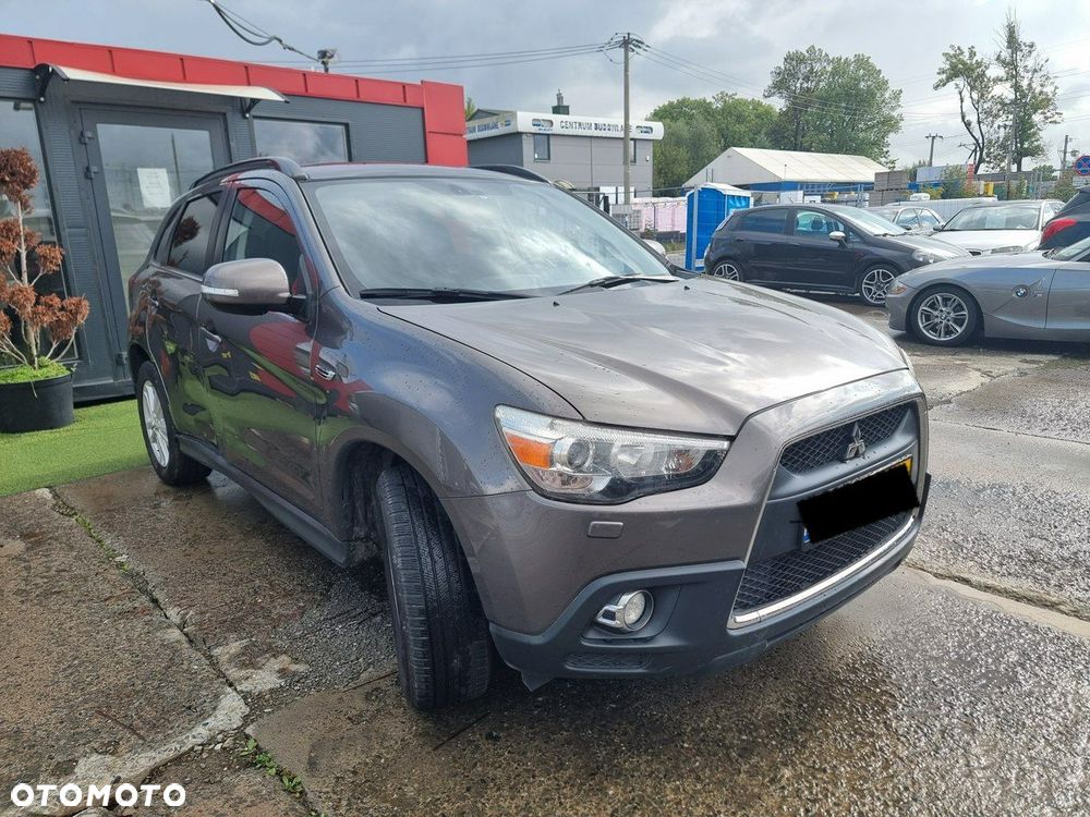 Mitsubishi ASX - 3