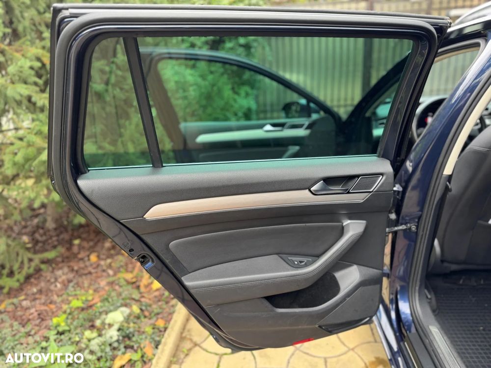 Volkswagen Passat Variant 2.0 TDI DSG Highline - 5
