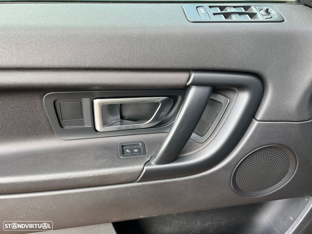 Land Rover Discovery Sport 2.0 TD4 SE - 11