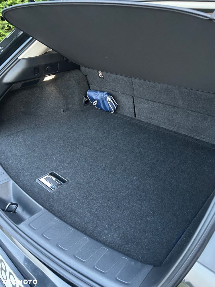 Lexus UX 200 GPF Business 2WD - 30