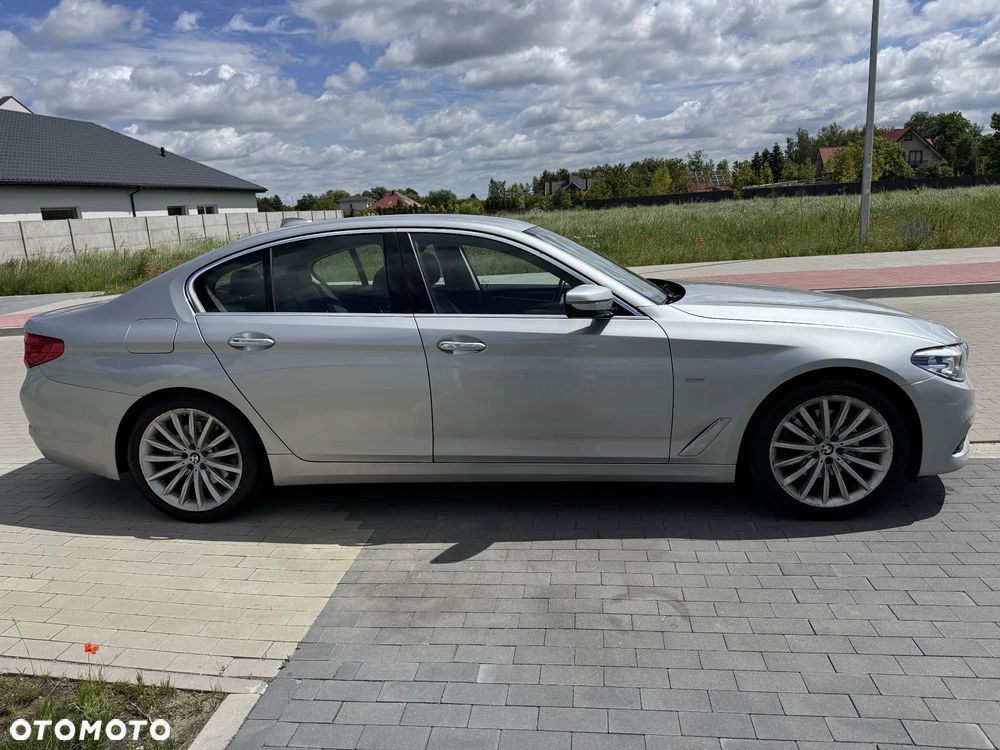 BMW Seria 5 520d Luxury Line - 4