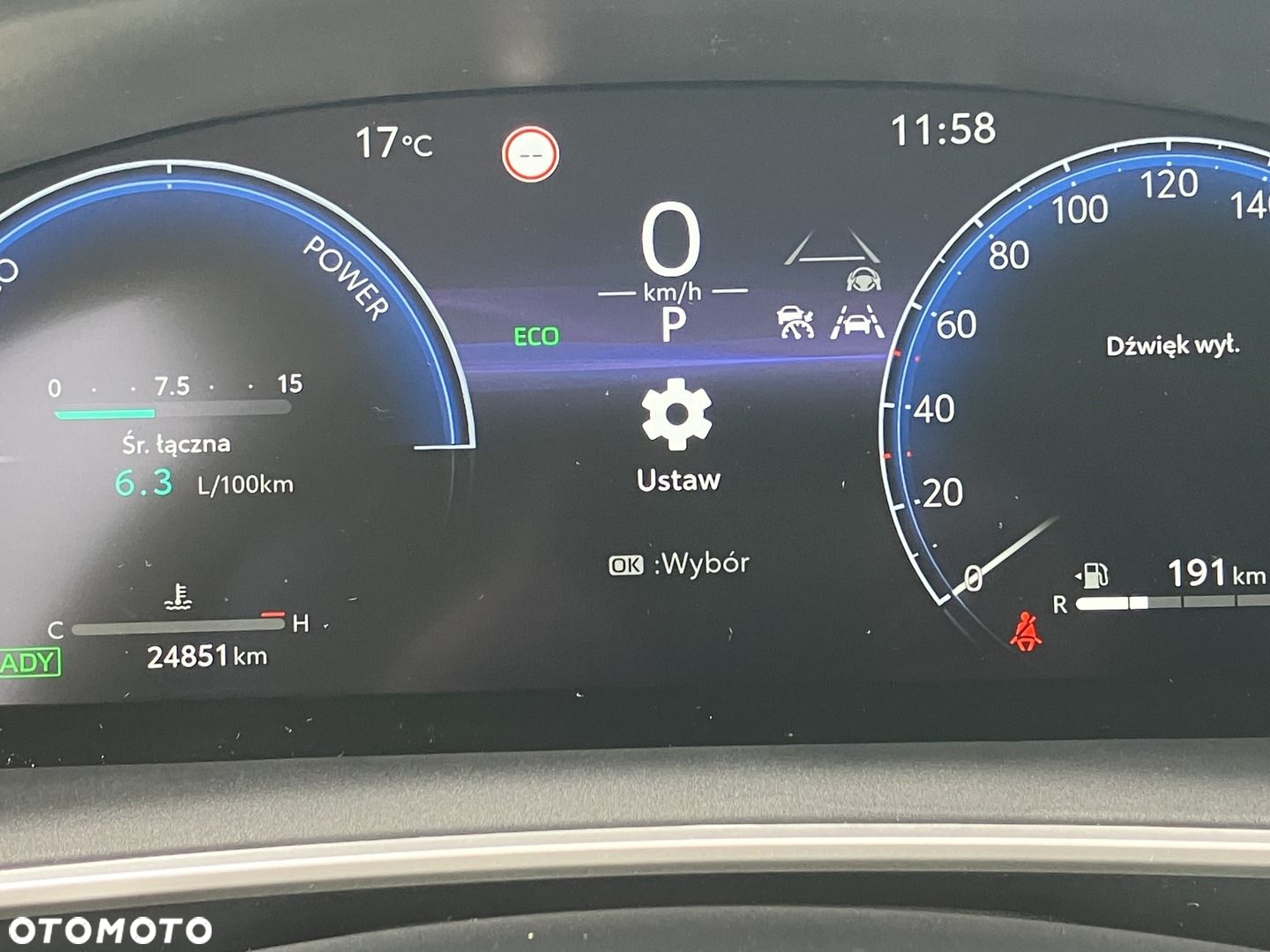 Toyota Corolla Cross 2.0 Hybrid Executive - 18