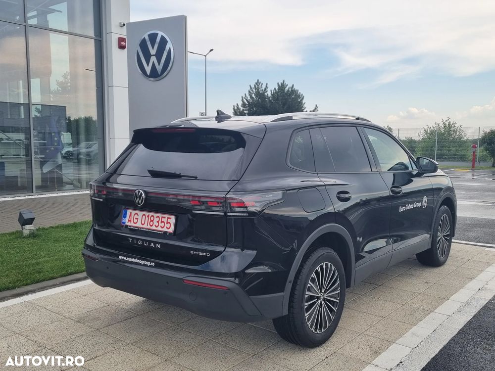 Volkswagen Tiguan - 5