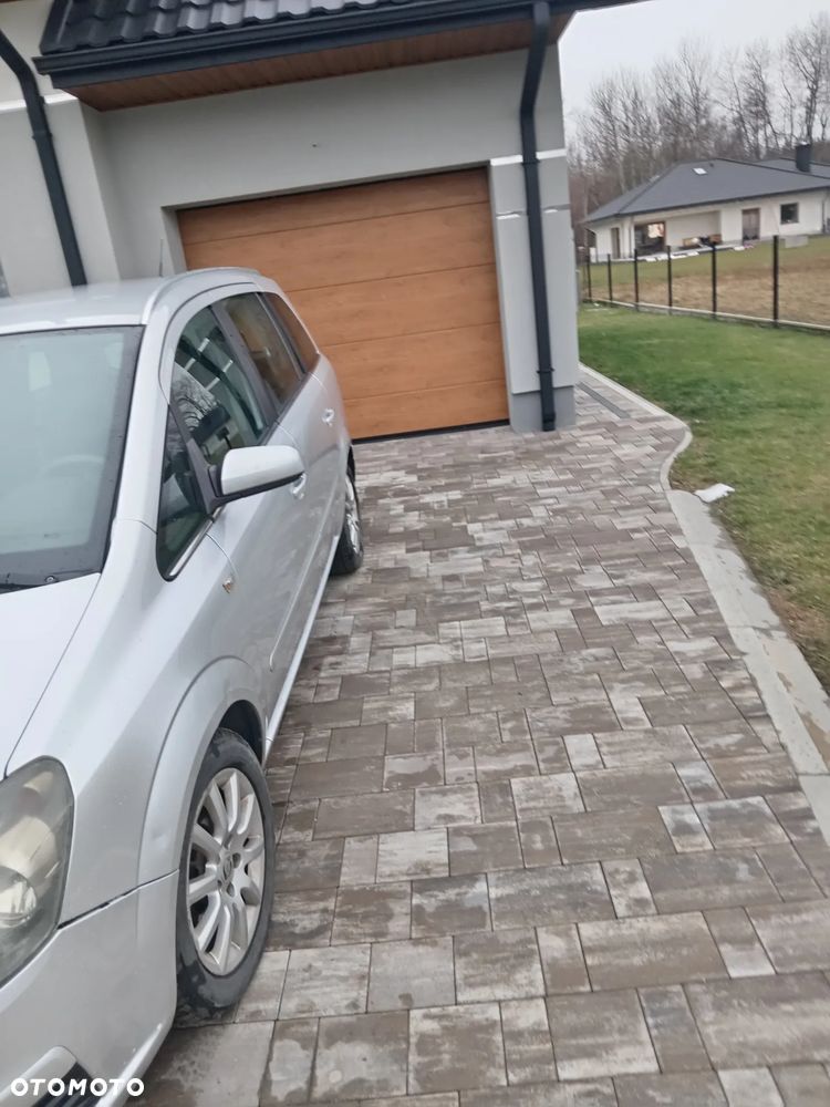 Opel Zafira 1.9 CDTI - 3