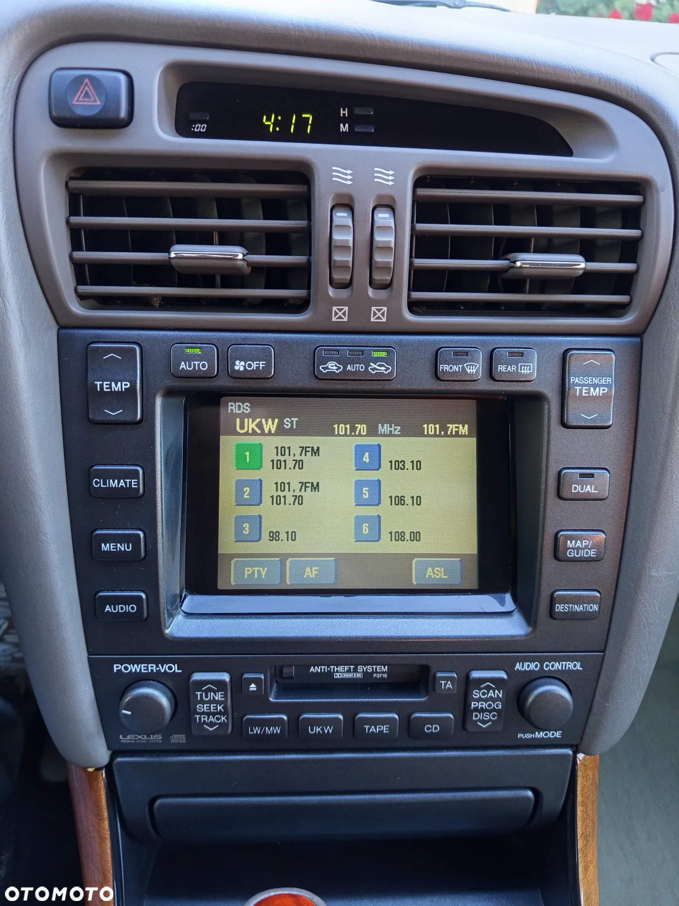 Lexus GS 300 - 12